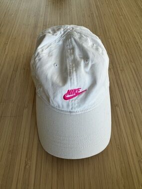 Nike toddler girl white and pink baseball hat